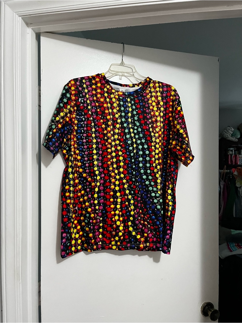 Womans Multicolor Bead Print Short Sleeve Top